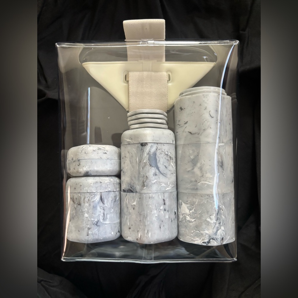 Sold out & Limited edition cadence capsules in marble with parcel UNUSED
